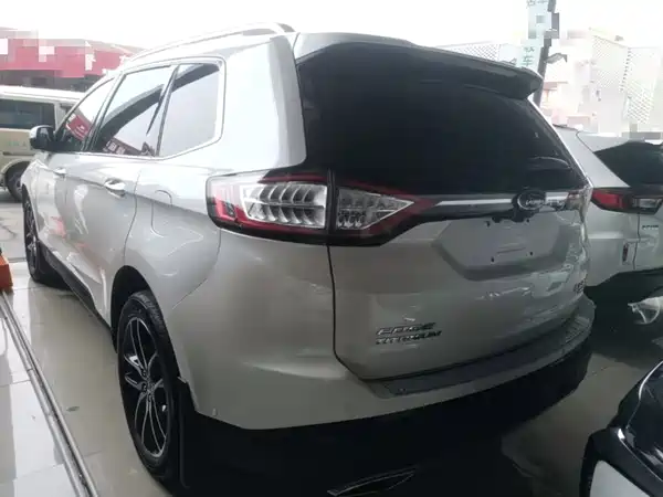 Ford Edge 2016