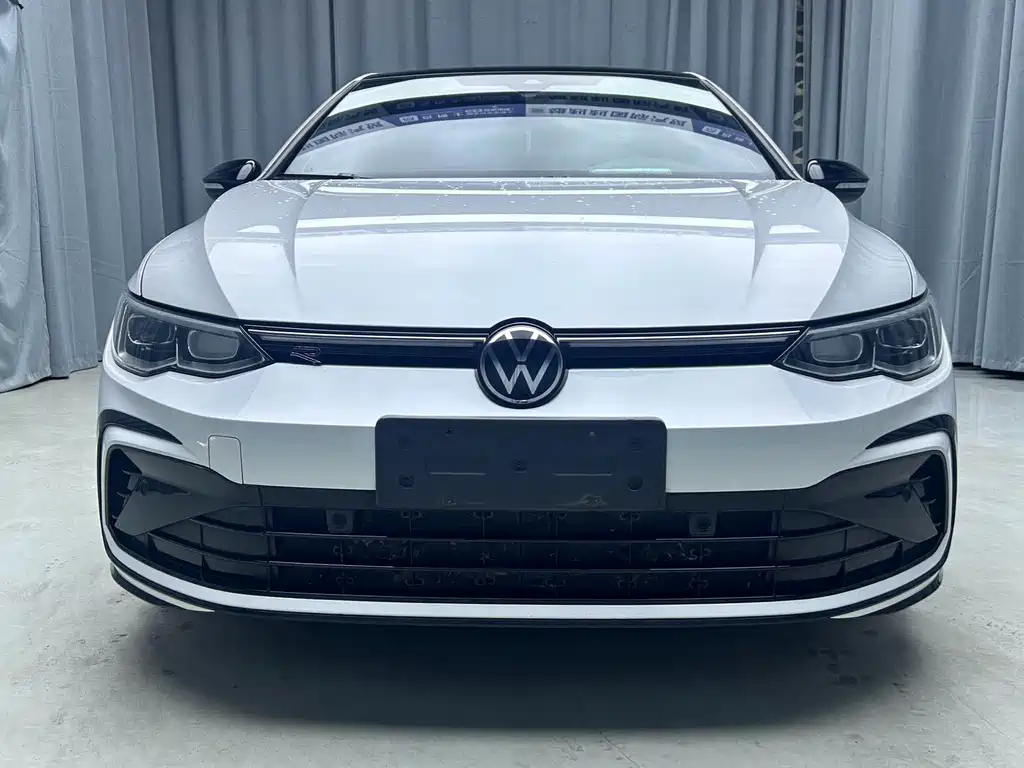 Volkswagen Golf 2022