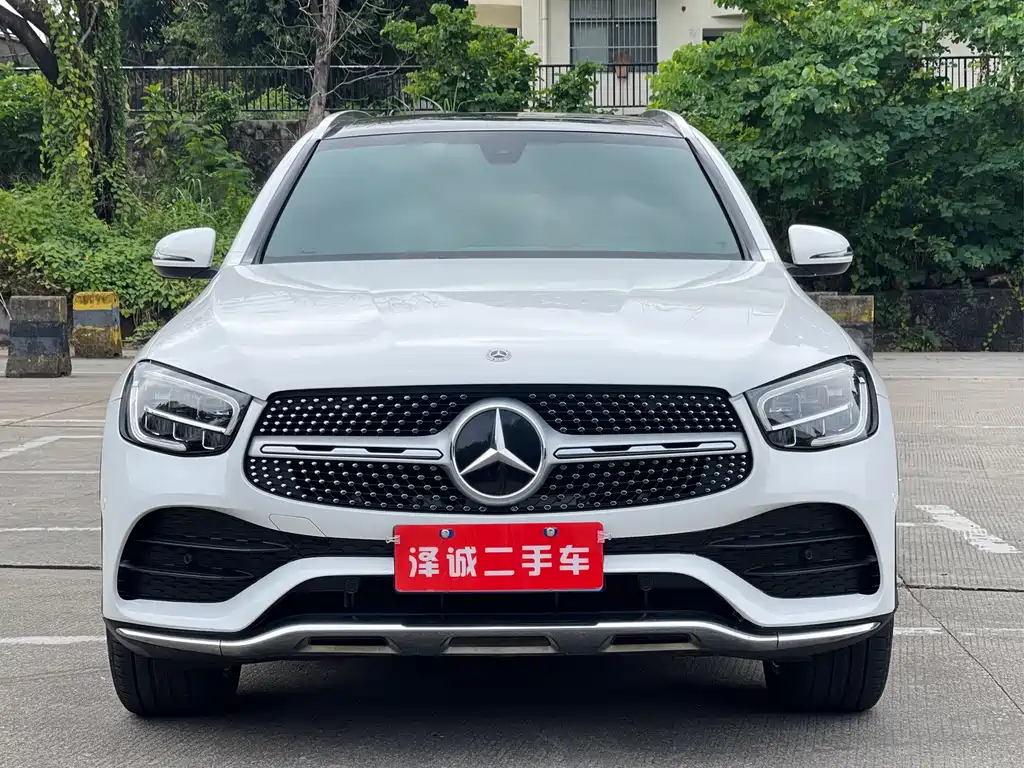Mercedes-Benz GLC 2023
