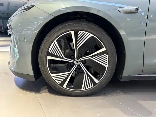NIO ET7 2022