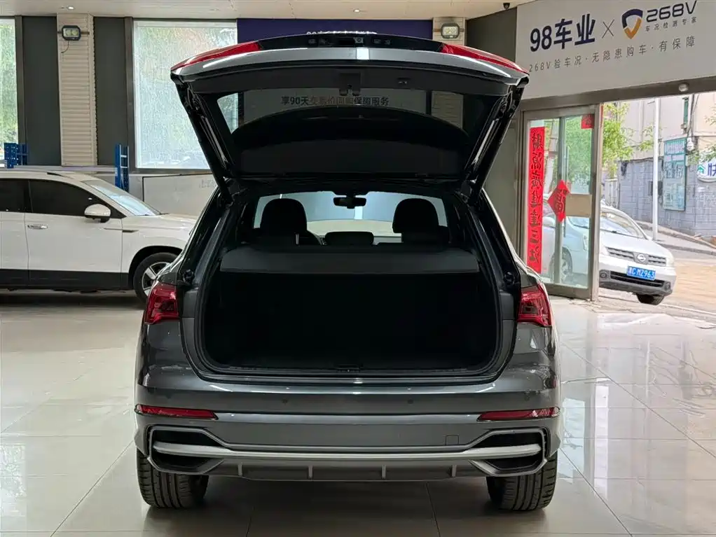 Audi Q3 2023 — фото 23