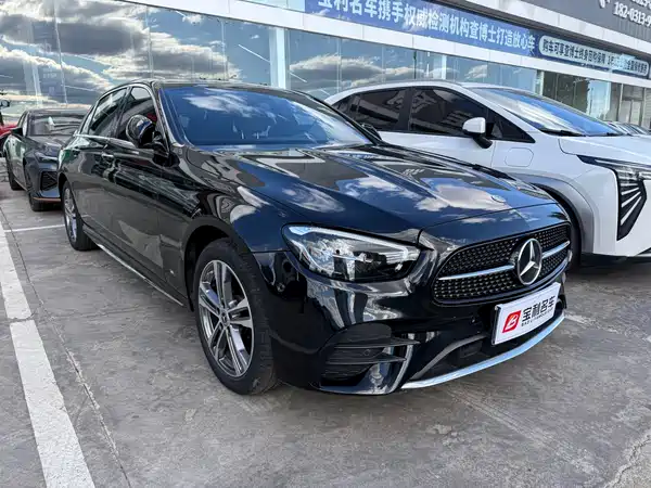 Mercedes-Benz E-Class 2023