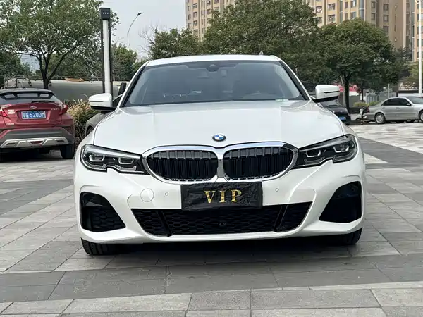 BMW 3 Series 2022