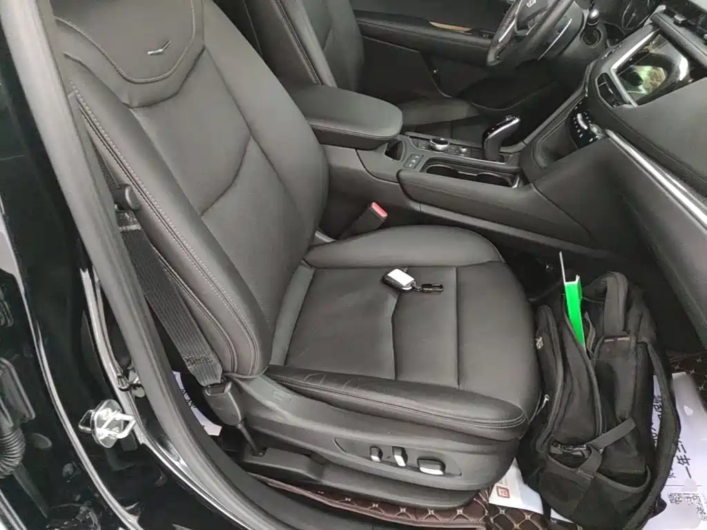 Cadillac XT5 2023 — фото 25