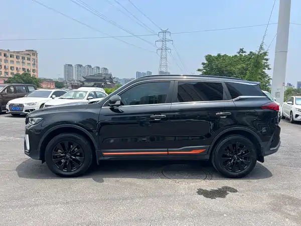 Geely Boyue 2022