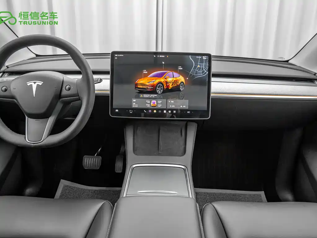 Tesla Model Y 2024 — фото 14