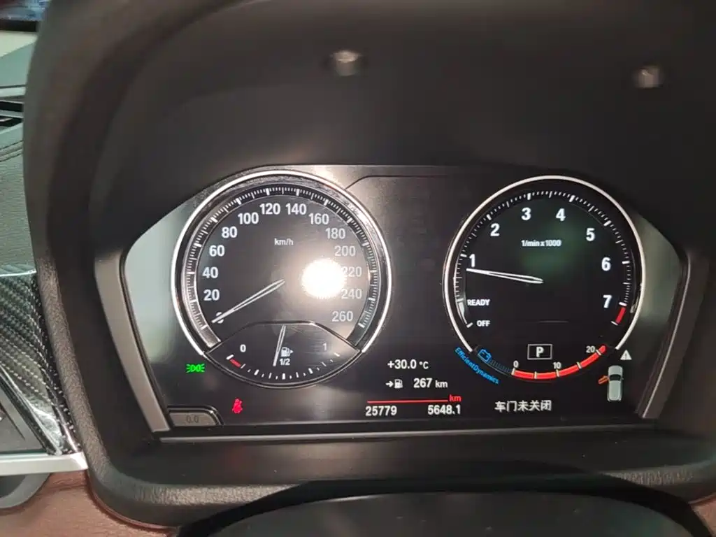 BMW X2 2023 — фото 12