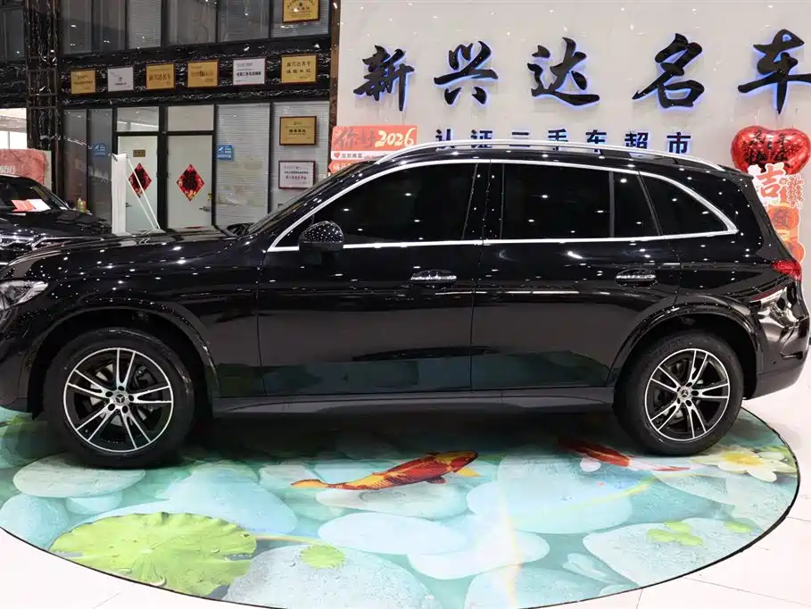 Mercedes-Benz GLC 2026