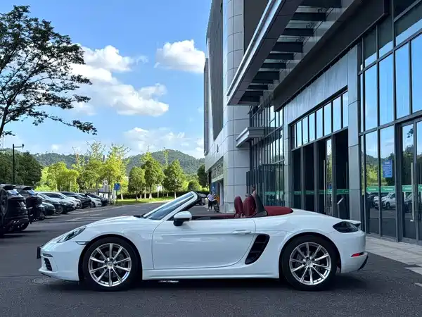 Porsche 718 2021