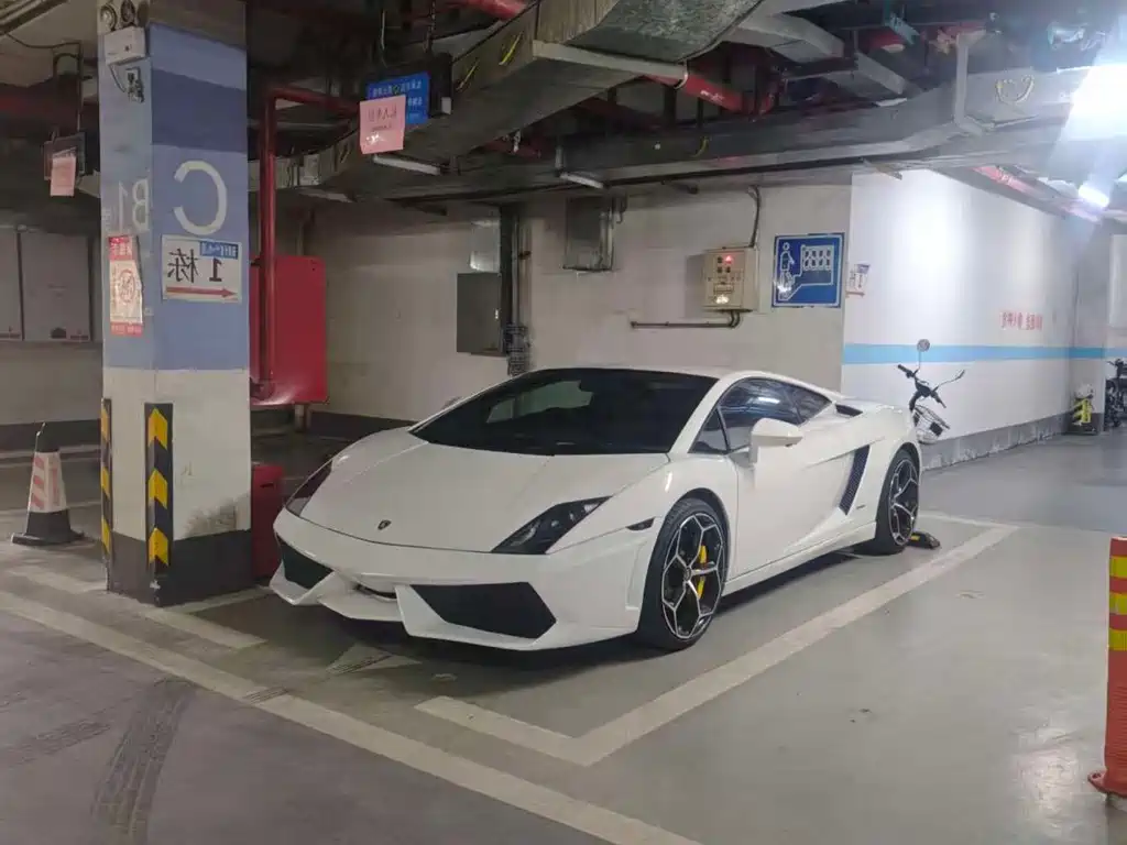 Lamborghini Gallardo 2015 — фото 1