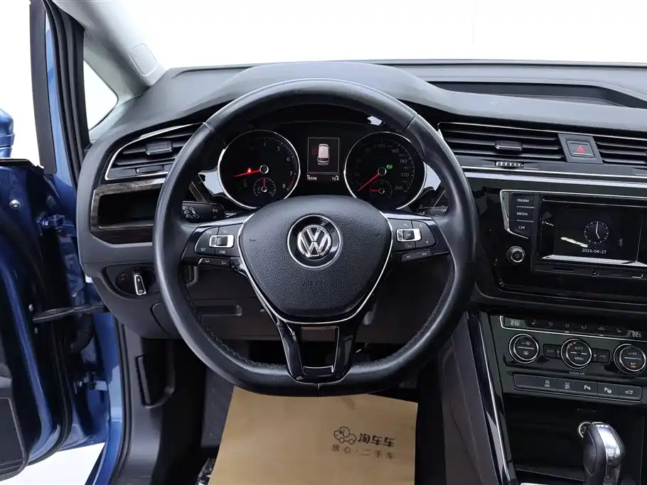 Volkswagen Touran 2016 — фото 15