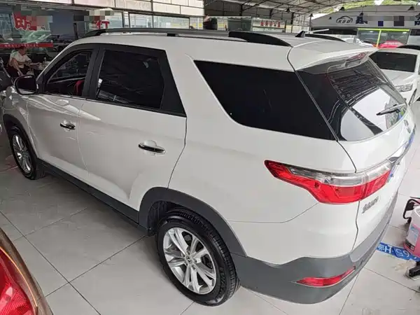 Dongfeng Scenery S560 2020