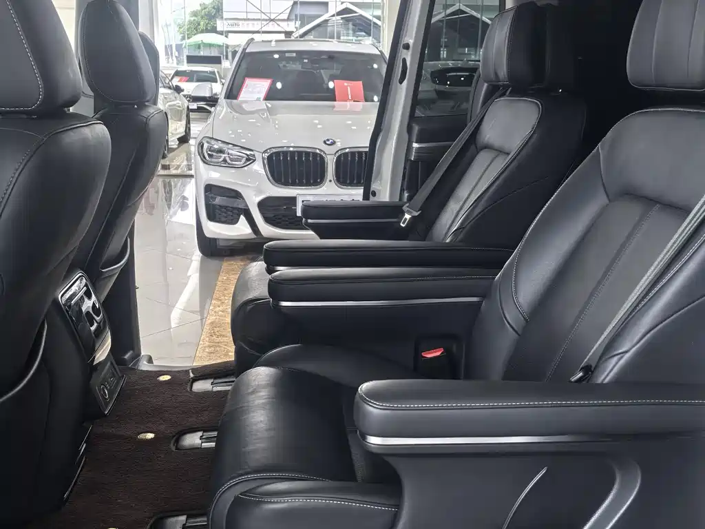 GAC Motor Trumpchi M8 2022 — фото 10