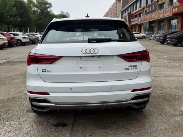 Audi Q3 2021