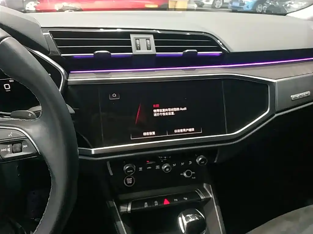 Audi Q3 2023 — фото 13