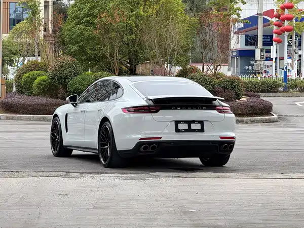 Porsche Panamera 2017