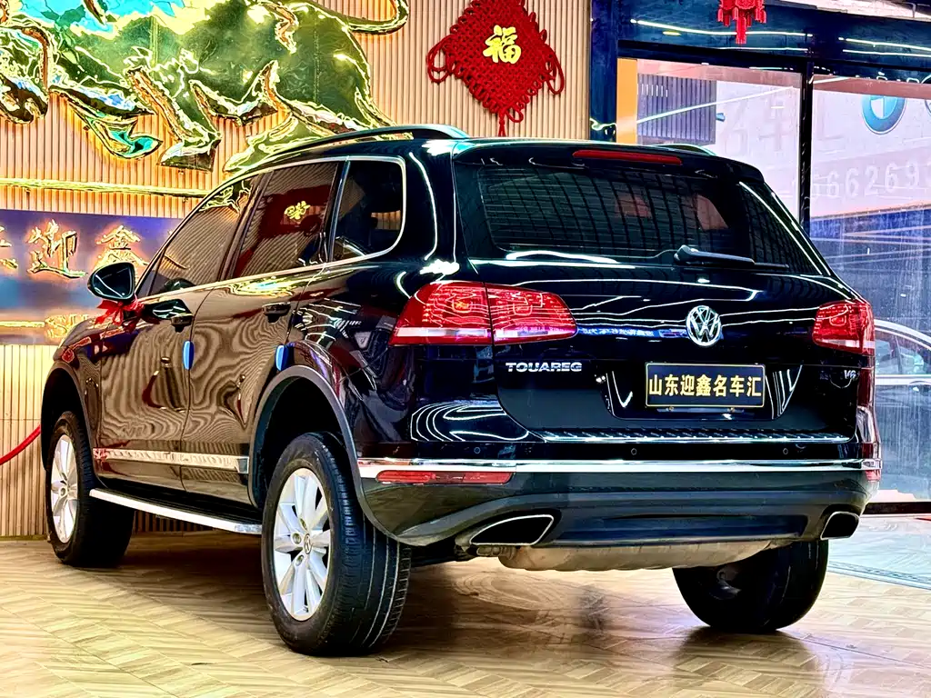 Volkswagen Touareg 2017 — фото 18