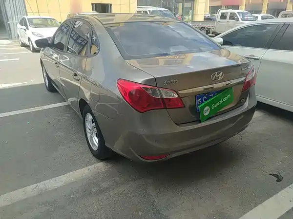 Hyundai Yuedong 2015