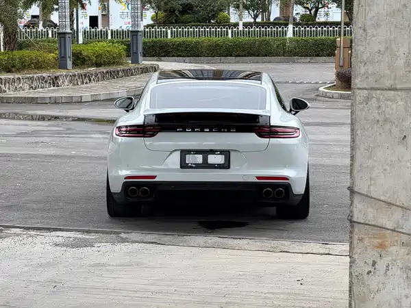 Porsche Panamera 2017