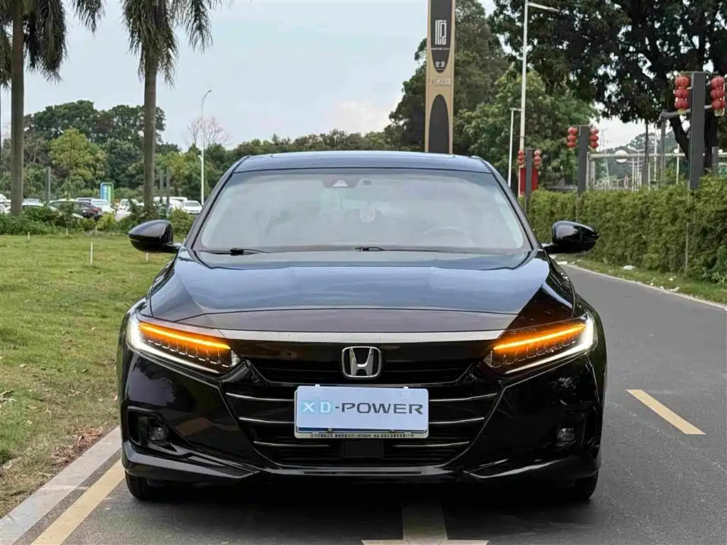 Honda Accord 2022 — фото 2