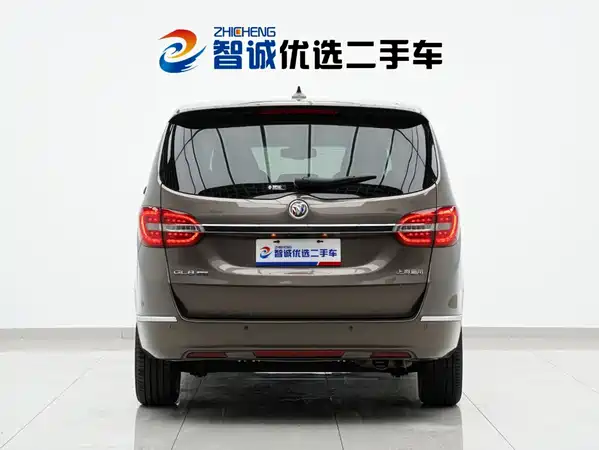 Buick GL8 2016