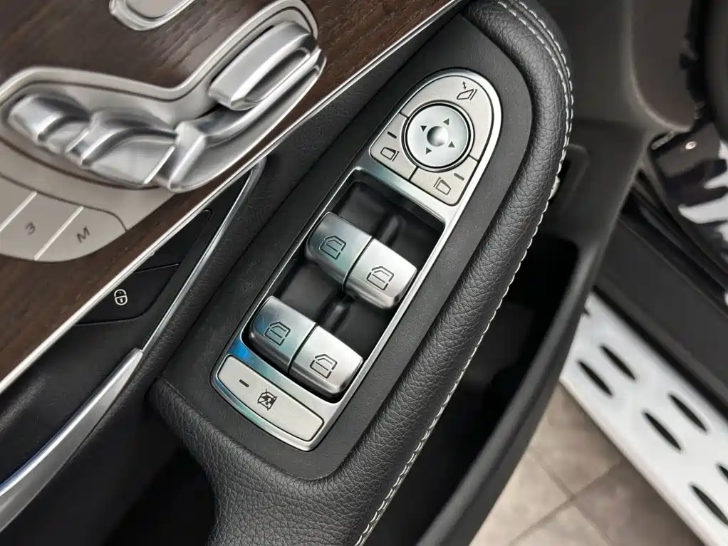 Mercedes-Benz GLC 2022 — фото 16