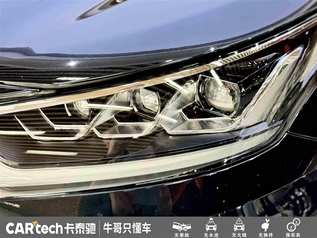 Toyota Highlander 2024 — фото 12