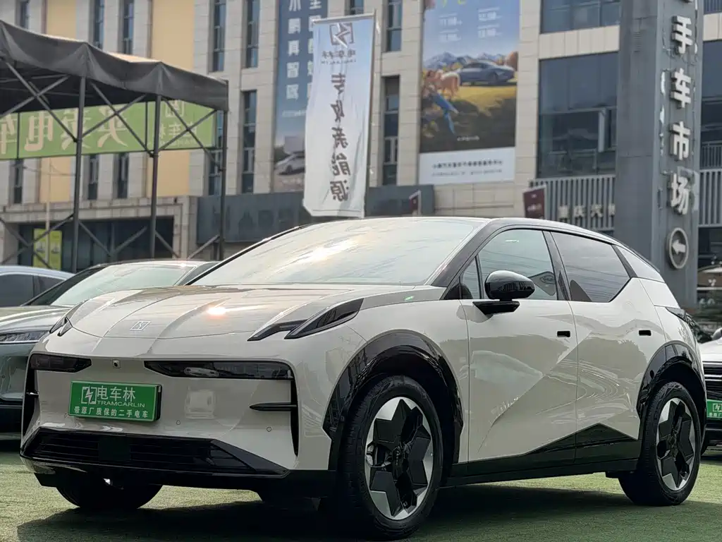 Zeekr X 2023 — фото 1
