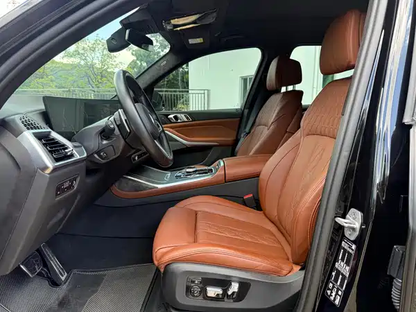 BMW X7 2024