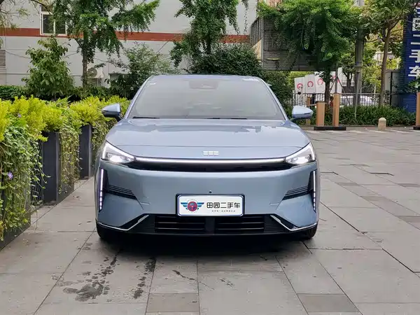 Geely Galaxy L6 2025