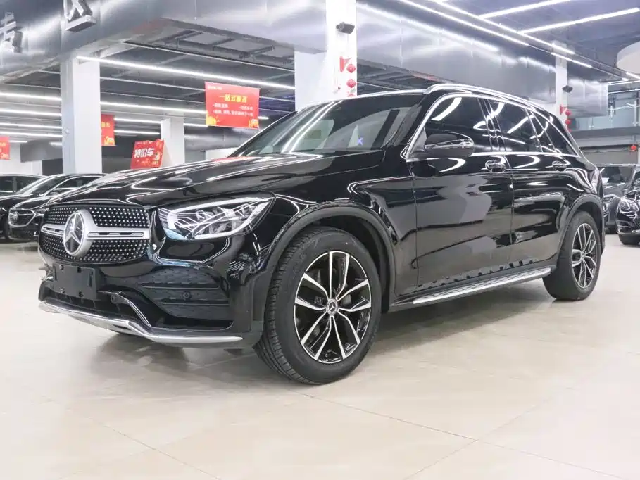 Mercedes-Benz GLC 2021 — фото 1