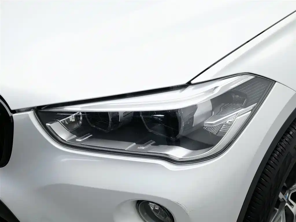 BMW X1 2018 — фото 7