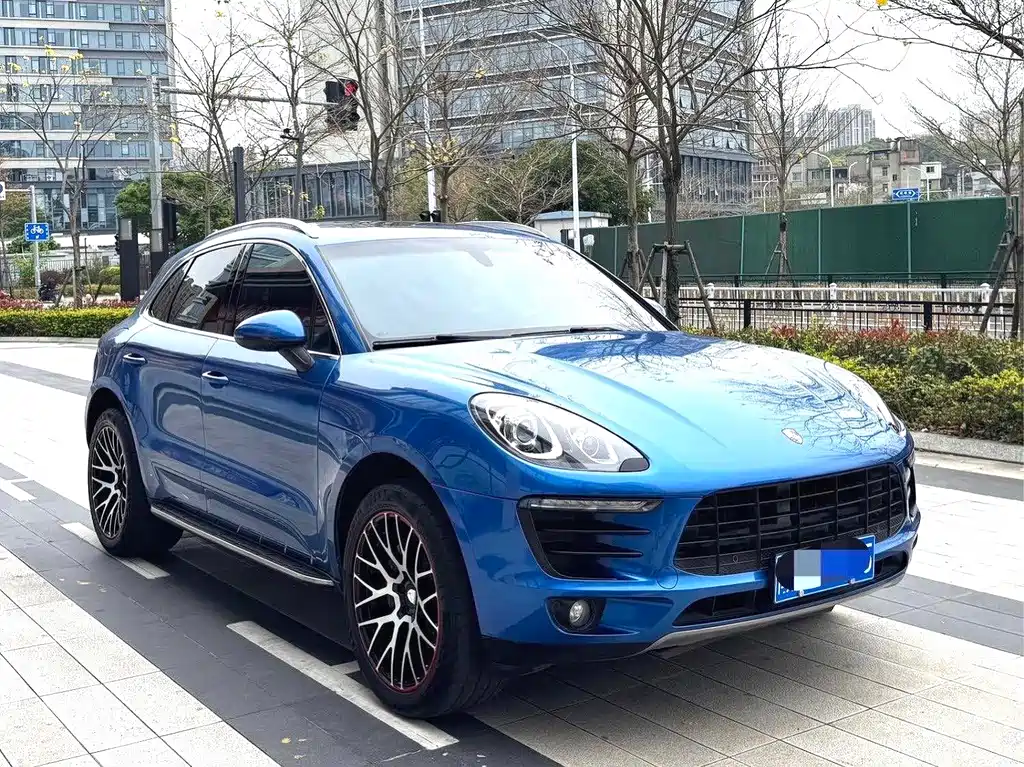 Porsche Macan 2015