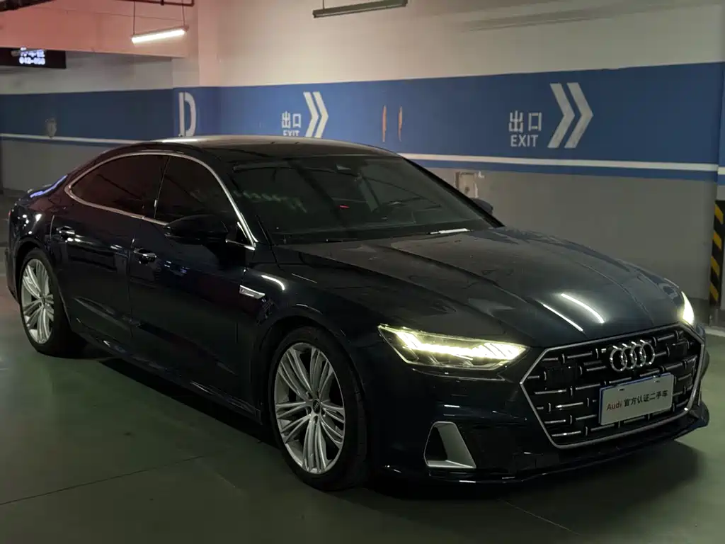 Audi A7L 2022 — фото 3