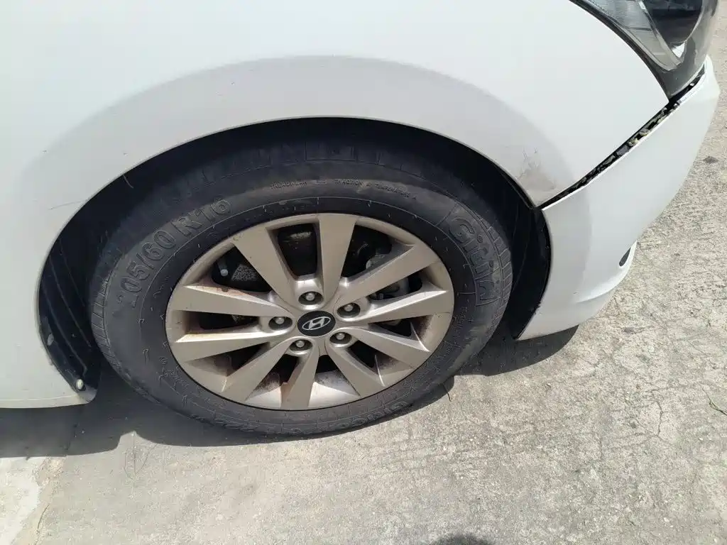 Hyundai Mistra 2015 — фото 23