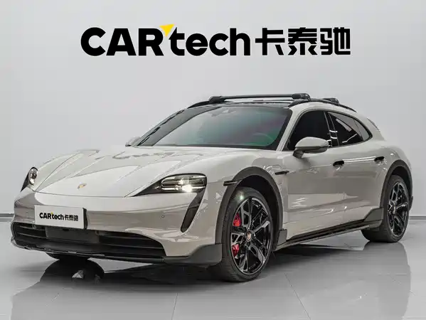 Porsche Taycan 2023