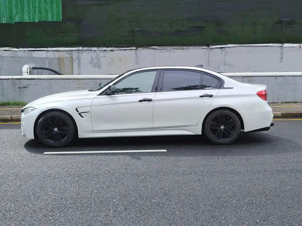 BMW 3 Series 2017