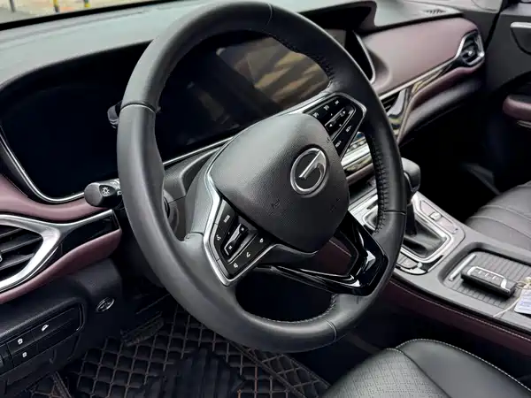 GAC Trumpchi M6 2022