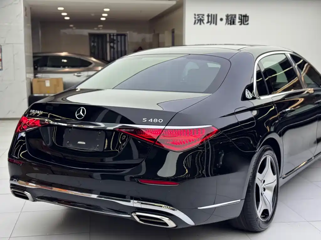 Mercedes-Benz Maybach S-Class 2021 — фото 10