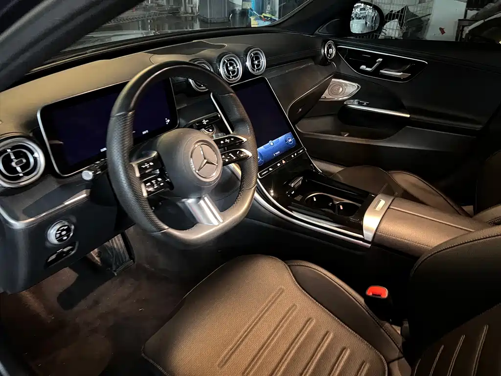 Mercedes-Benz C-Class 2022