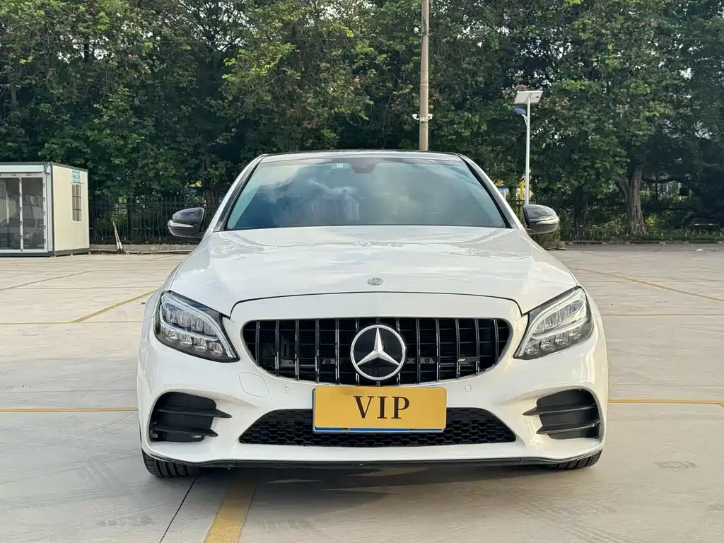 Mercedes-Benz C-Class 2021