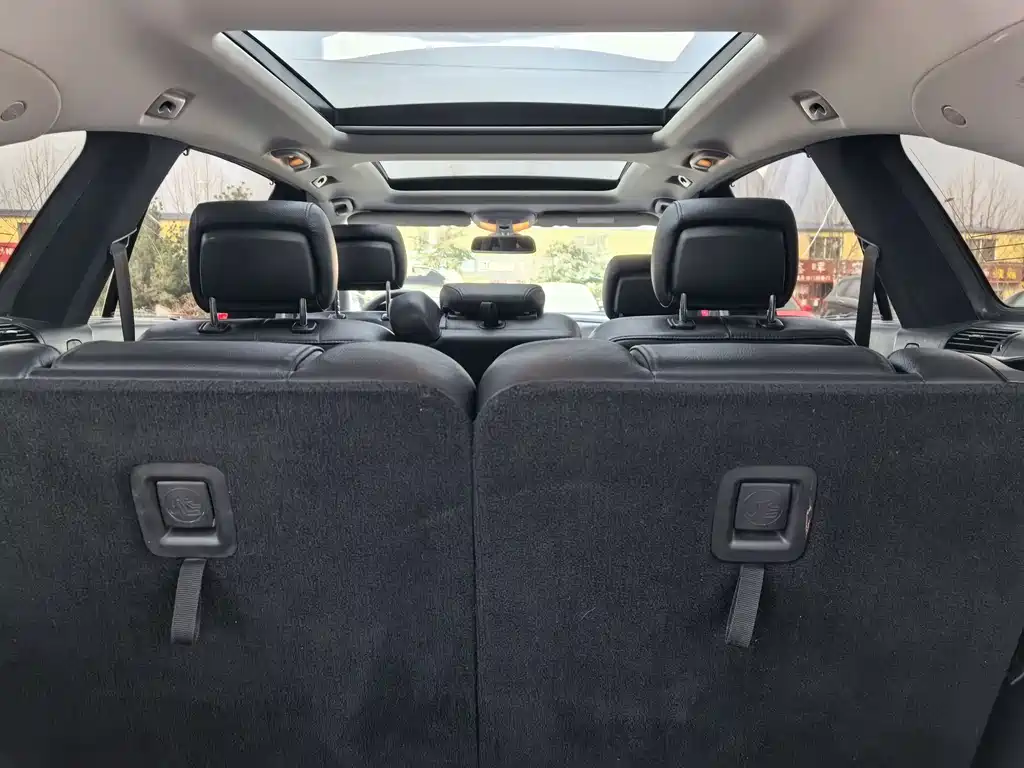 Mercedes-Benz R-Class 2017 — фото 11