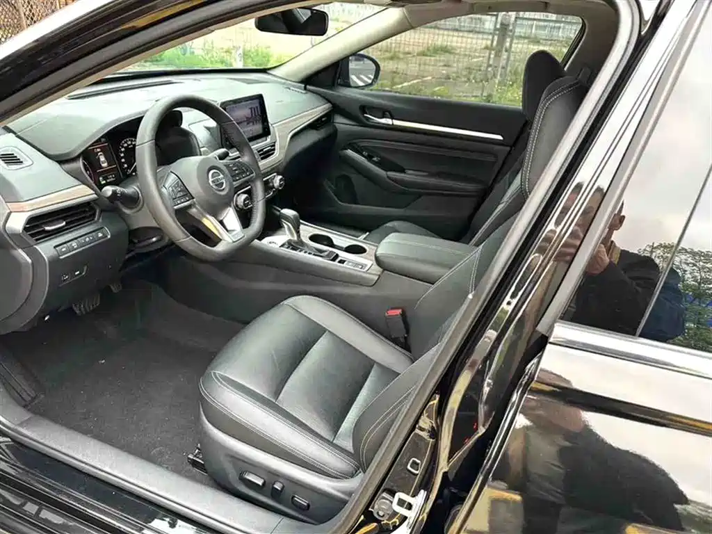 Nissan Teana 2023 — фото 19
