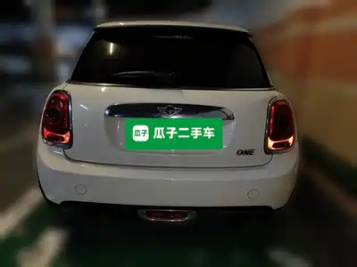MINI MINI 2015