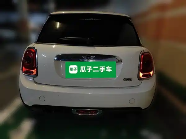 MINI MINI 2015