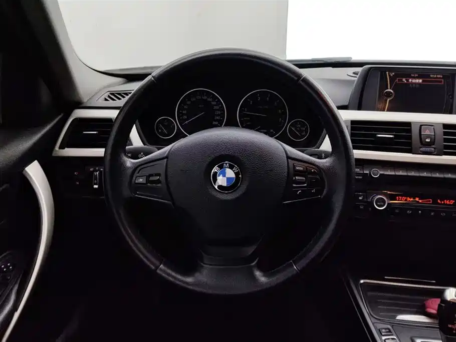 BMW 3 Series 2013 — фото 15