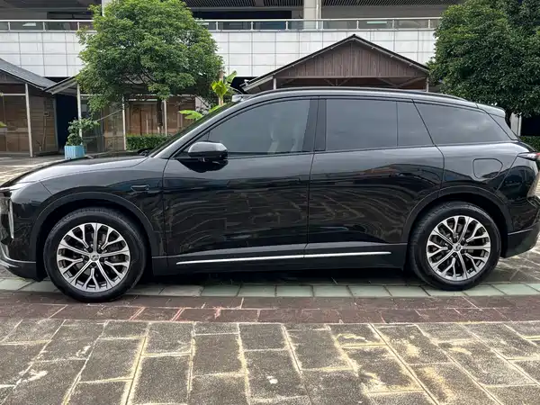 NIO ES6 2024