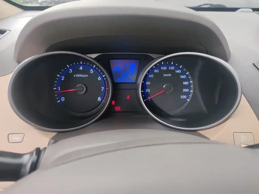 Hyundai ix35 2015 — фото 14
