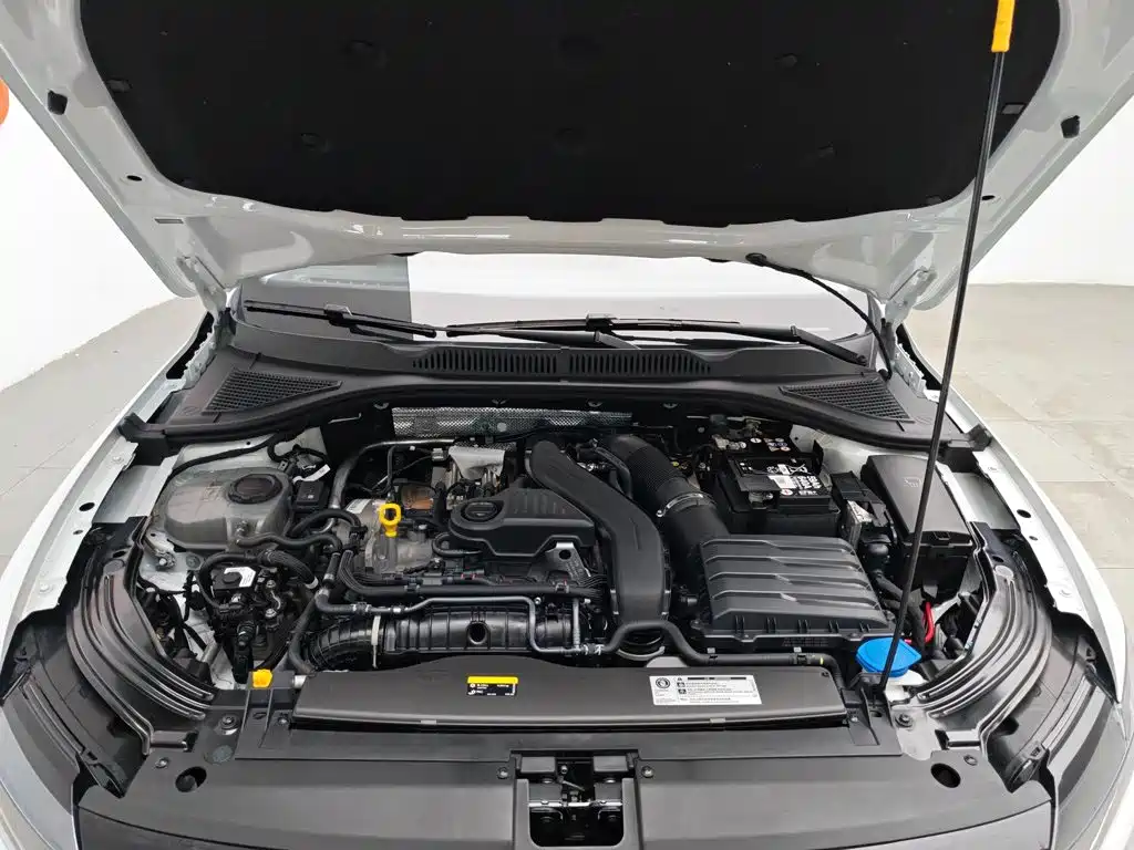 Volkswagen Lavida 2024