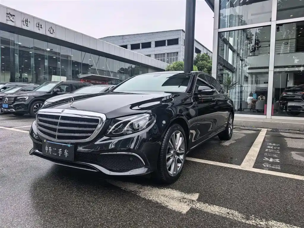 Mercedes-Benz E-Class 2018 — фото 3